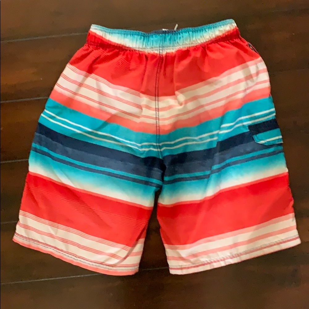 Men’s Swim Trunks - Picture 3 of 6